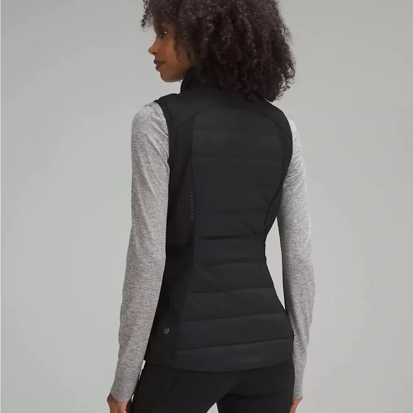 Lululemon Down for It All Vest women size 0 and 6 color black - Picture 3 of 9